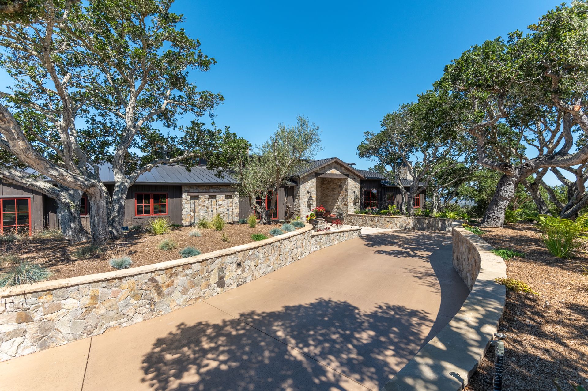 Majestic-Oaks-13